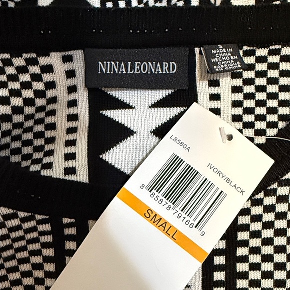 Nina Leonard Black and White Geometric Print Fit & Flare Sweater Dress NWT - Picture 13 of 15